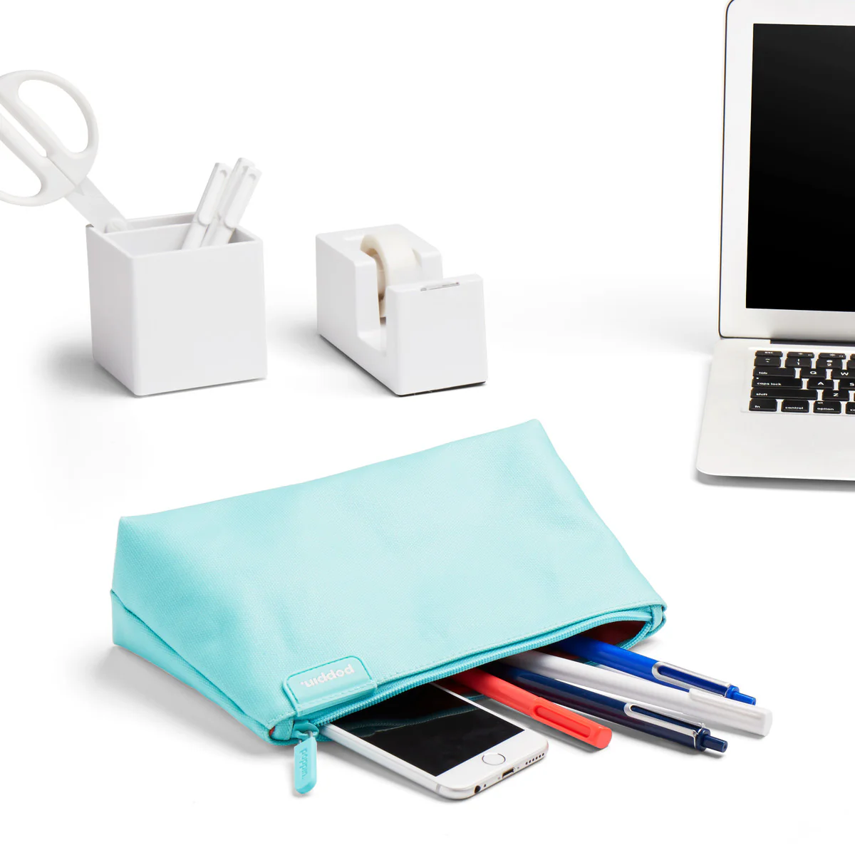 Medium Accessory Pouch 5 Medium Accessory Pouch