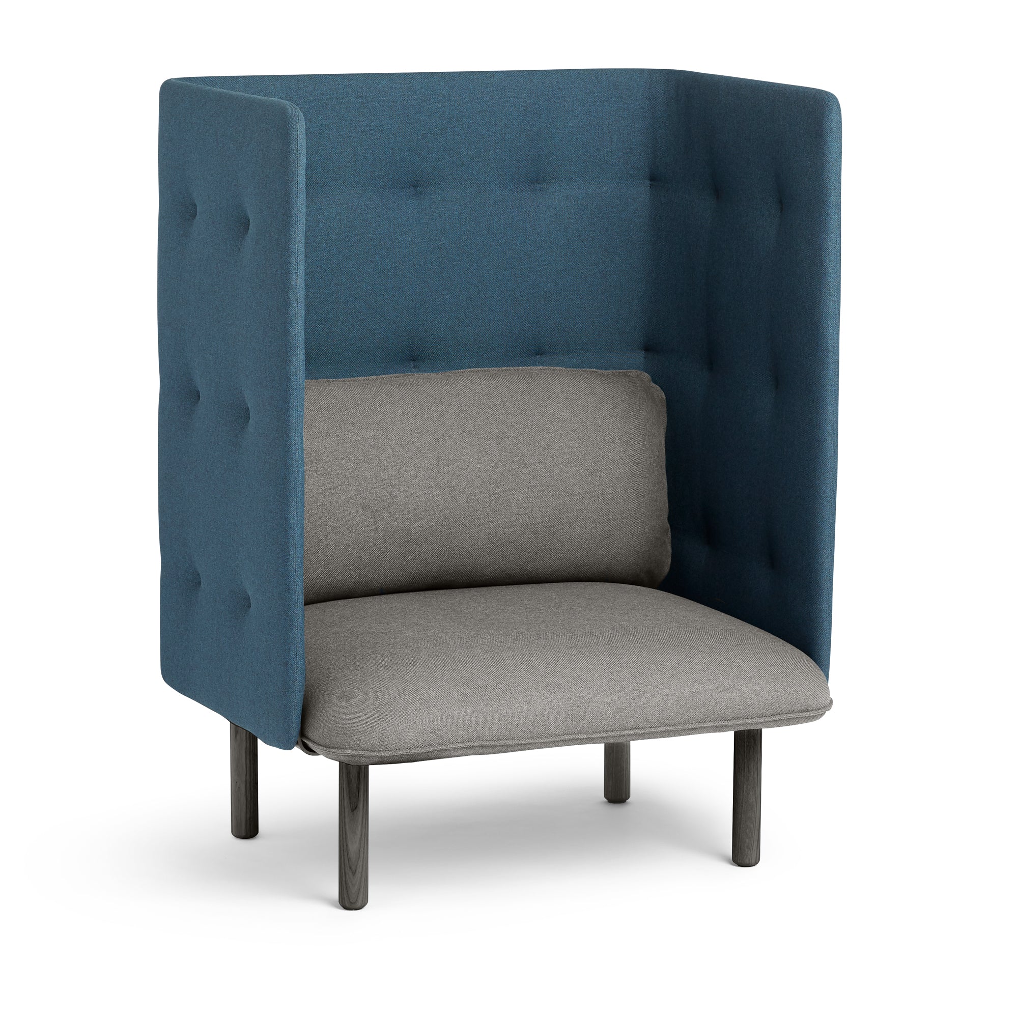 QT Privacy Lounge Chair